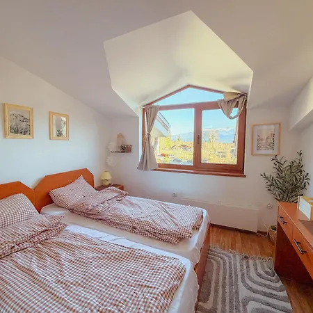 Happy 2-bedroom Near Lift With Free Parking * Банско