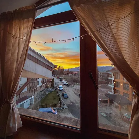 Happy 2-bedroom Near Lift With Free Parking Banszko